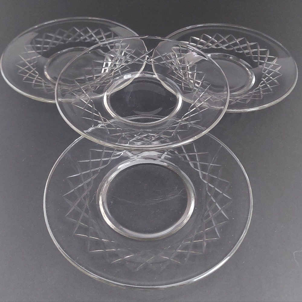 Set of 4 Vintage Clear Pressed Glass Side Plates Crisscross Diamond Pattern